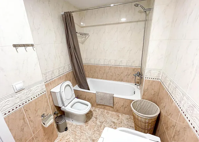 Апартаменти Yellow Lloret