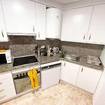 Yellow Lloret Apartment *