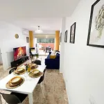 Apartment Yellow Lloret Lloret de Mar