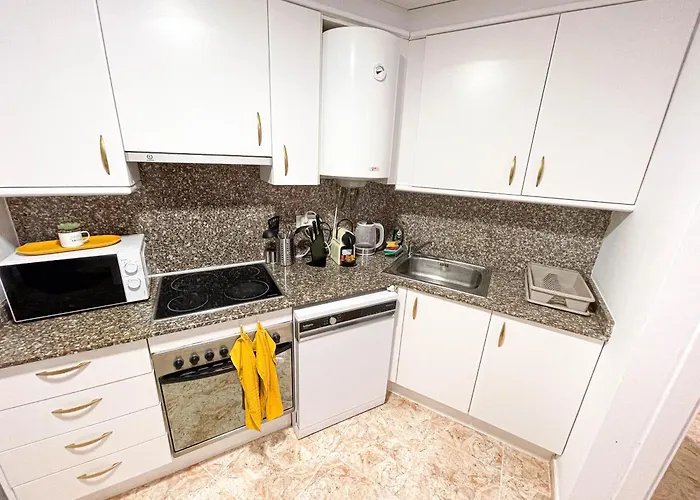 Yellow Lloret Appartement *