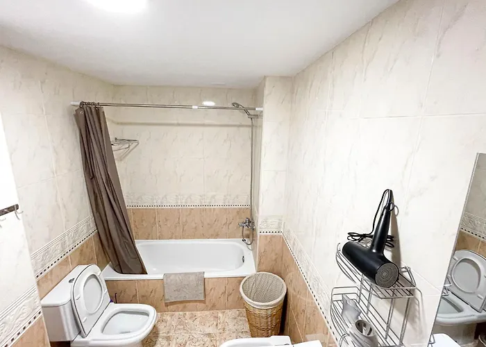 Yellow Lloret Lloret de Mar