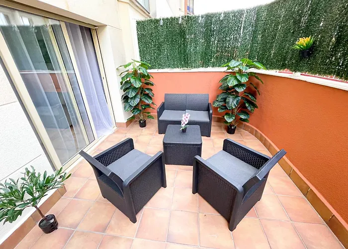 Yellow Lloret Lloret de Mar