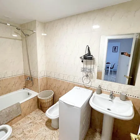 Yellow Lloret * Lloret de Mar